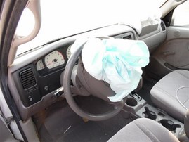 2004 Toyota Tacoma SR5 White Xtra Cab 2.7L AT 2WD #Z21562